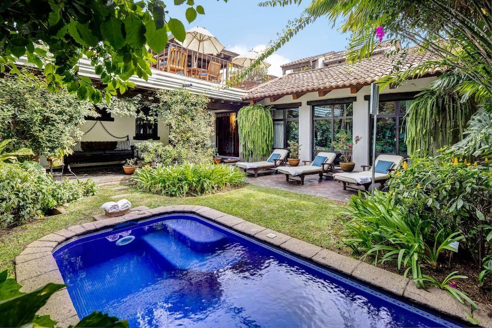 Casa Encantada By Porta Hotels Antigua ภายนอก รูปภาพ