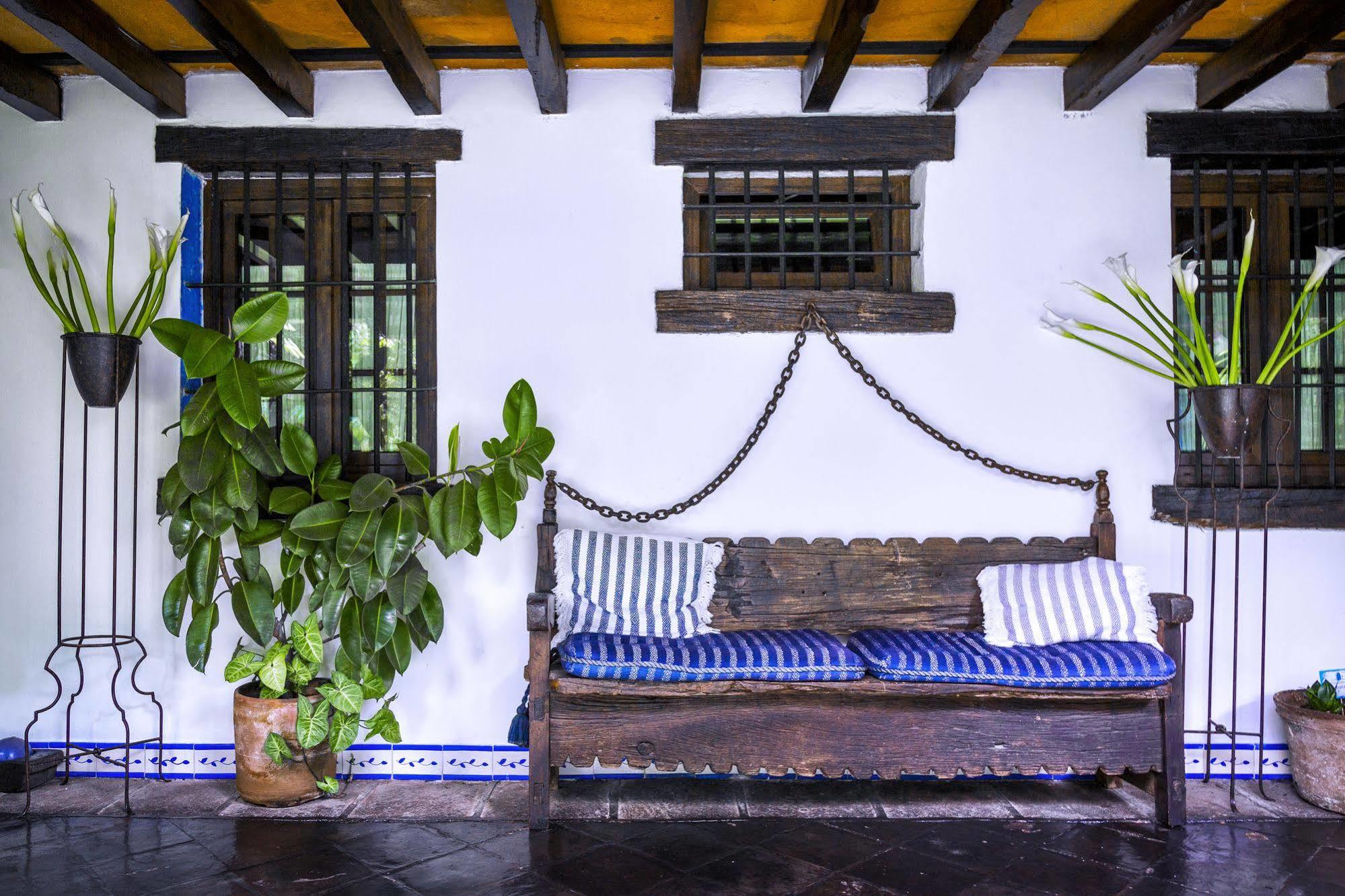 Casa Encantada By Porta Hotels Antigua ภายนอก รูปภาพ